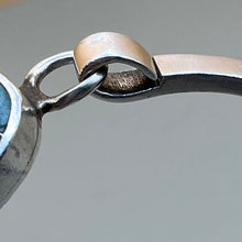 Load image into Gallery viewer, Bracelet, Bangle, Sterling Silver, Onyx and Malachite Shield Latch, 7 1/2 inches circumference
