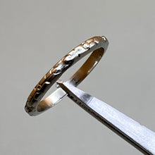 Load image into Gallery viewer, Ring, 18K White Gold, 1920&#39;s-1940&#39;s Art Deco Leaf Pattern, Size 5
