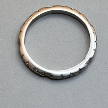Load image into Gallery viewer, Ring, 18K White Gold, 1920&#39;s-1940&#39;s Art Deco Leaf Pattern, Size 5
