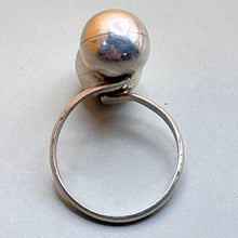 Load image into Gallery viewer, Ring, Sterling Silver, Open Ring Double Ball, Size 7 3/4-8
