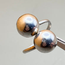 Load image into Gallery viewer, Ring, Sterling Silver, Open Ring Double Ball, Size 7 3/4-8
