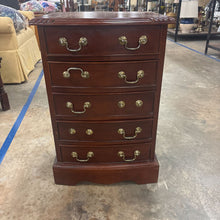 Load image into Gallery viewer, Small Wooden 5 Drawer Dresser
