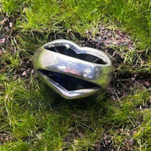 Load image into Gallery viewer, Ring, Sterling Silver, Angelique de Paris, Blue Resin Heart, Size 7
