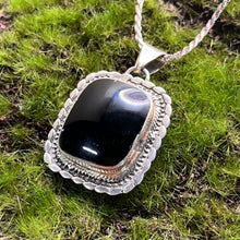 Load image into Gallery viewer, Necklace with Pendant, Sterling Silver, Onyx Cab, Made in Mexico, Italian Rope Chain, 22 inches
