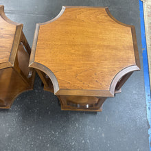 Load image into Gallery viewer, Mid Century Wooden Side/End Table
