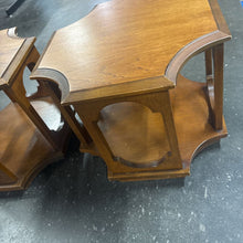 Load image into Gallery viewer, Mid Century Wooden Side/End Table
