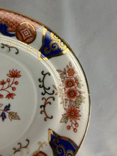 Load image into Gallery viewer, Platter, Small Oval, Mottahedeh, Floral Imari Style
