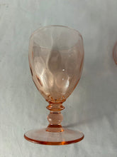 Load image into Gallery viewer, Wine Glass, Set of 4, Flamingo Pink, 1940s Heisey Yeoman
