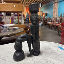 Load image into Gallery viewer, Vintage African folk art carvings - pair
