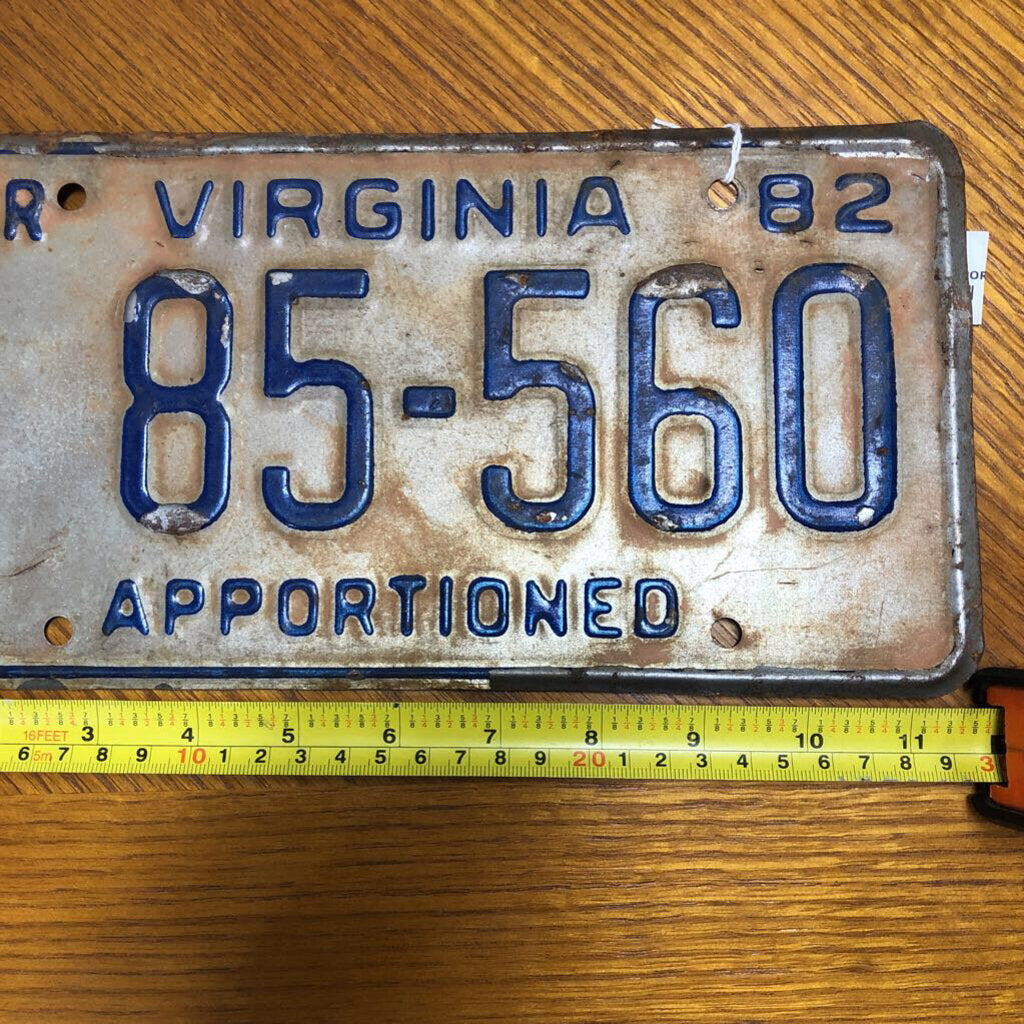 1982 Virginia Apportioned Semi Tractor License Plate 85-560