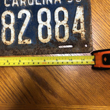 Load image into Gallery viewer, 1959 South Carolina D182884 Blue Automobile License Plate
