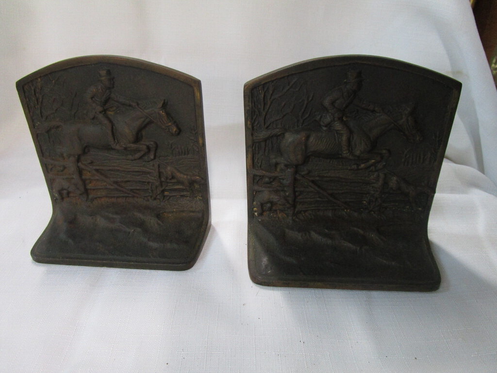 Vintage Cast Iron Hubley Equestrian Horse Jumping Bookends