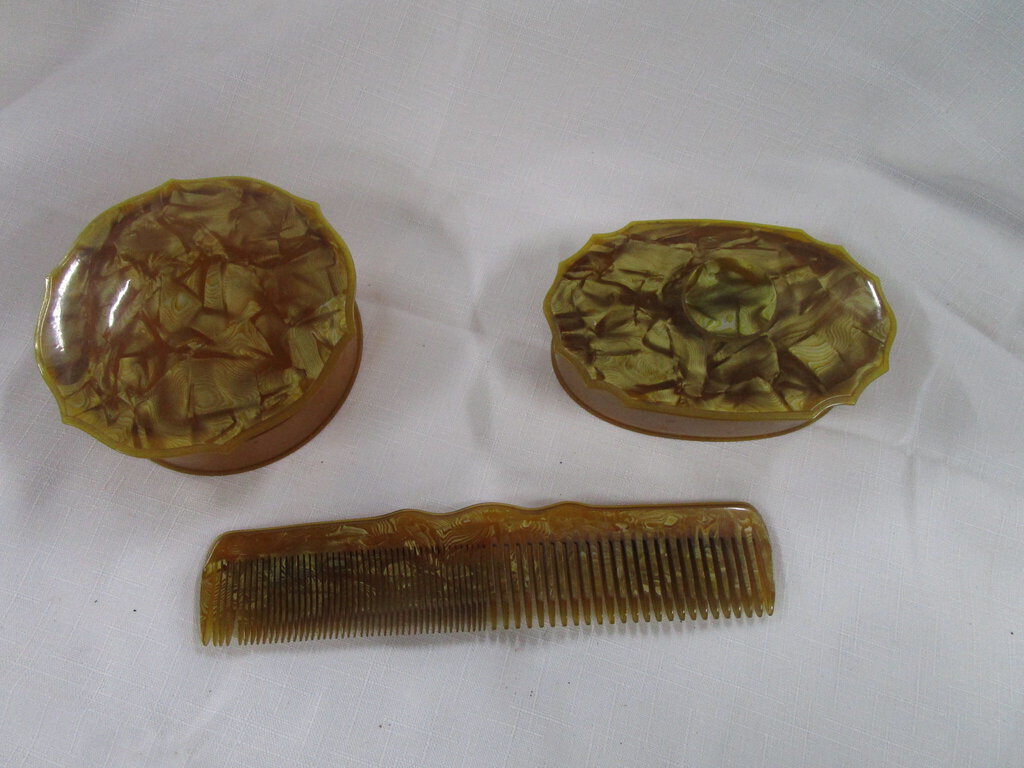 Vintage Amber Faux Texture Plastic Vanity Set Comb and Two Lidded Jars