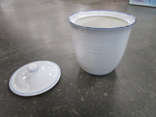 Load image into Gallery viewer, Pfaltzgraff USA 3 Quart White Ribbed Canister Cookie Jar

