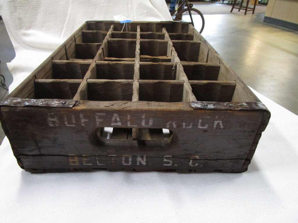 Vintage Belton Bottling Buffalo Rock Crate