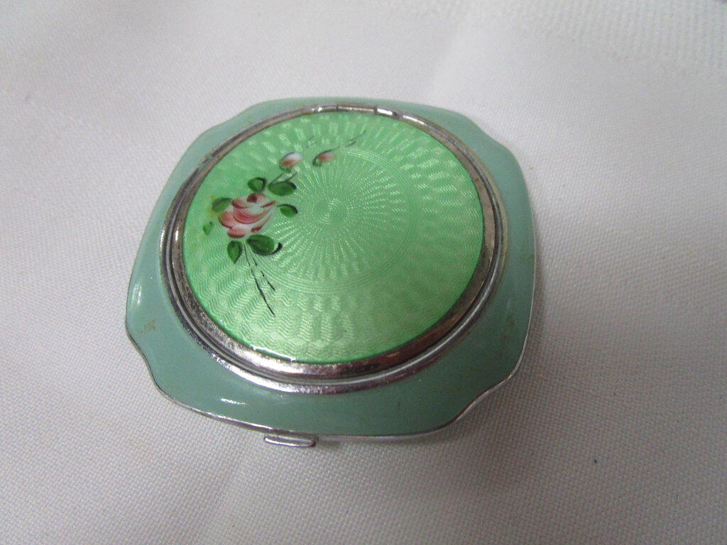 Vintage Green Enamel Handpainted Floral Powder Compact