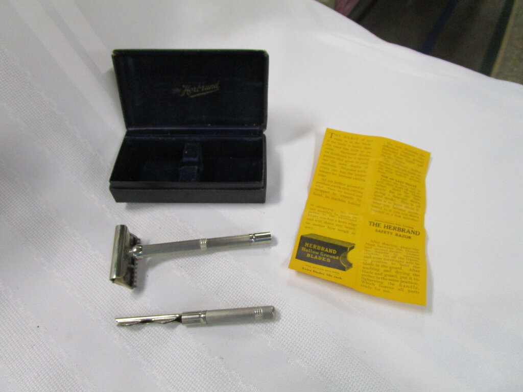 Vintage Herbrand Men's Shaving Razor with Case, 1929 – Standpipe Antiques