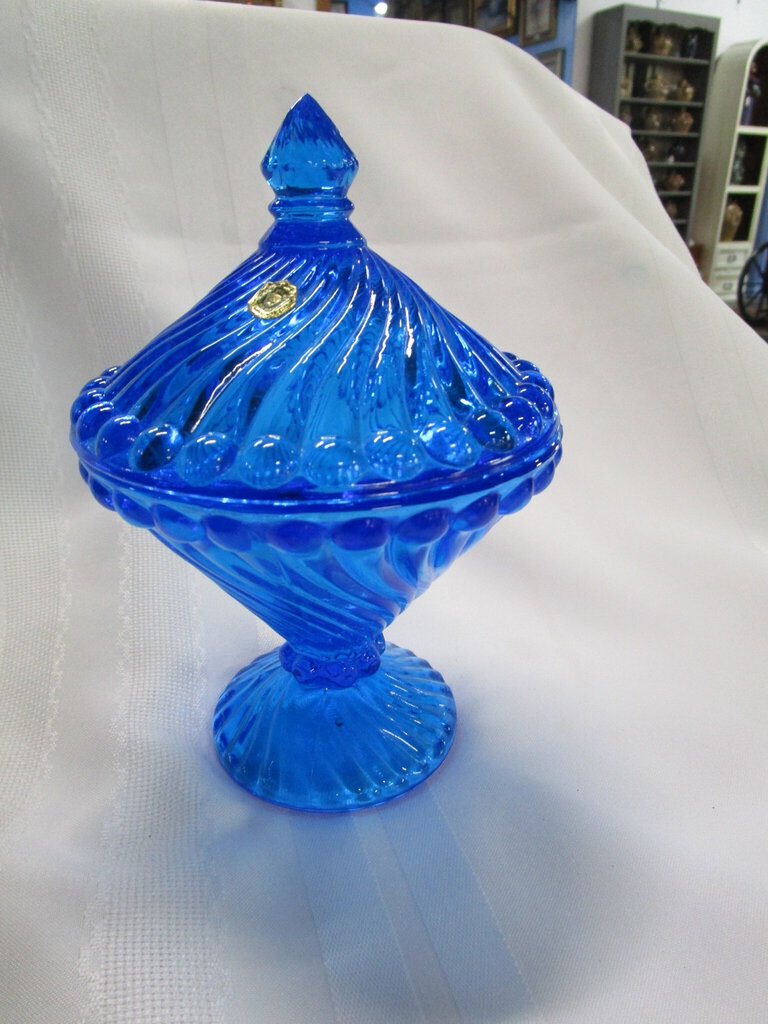 Vintage Westmoreland Colonial Blue Swirled Pedestal Candy Dish with Lid