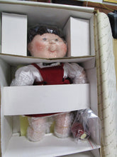 Load image into Gallery viewer, 1995 Cabbage Patch Jennifer Sue Porcelain Collector Doll NIB
