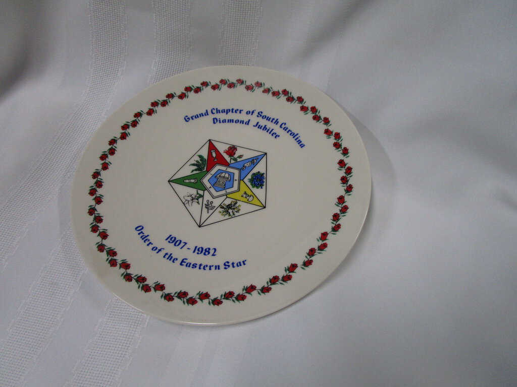 1982 Order of the Eastern Star Diamond Jubilee Wall Souvenir Plate