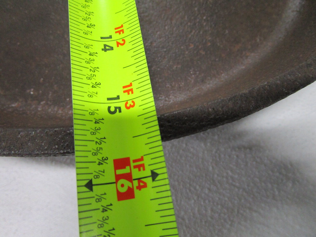 How to Measure a Skillet