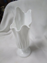 Load image into Gallery viewer, Vintage Fenton White Milk Glass Pedestal Swung Vase
