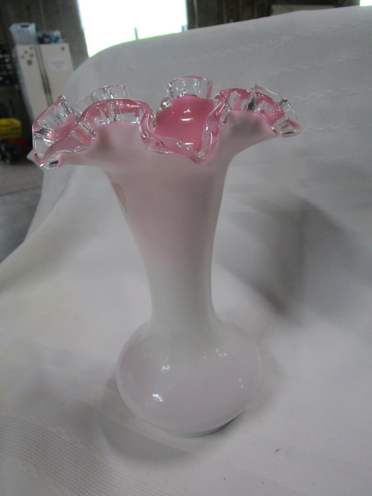 Vintage Fenton Pink Peach Silvercrest Milk Glass Vase
