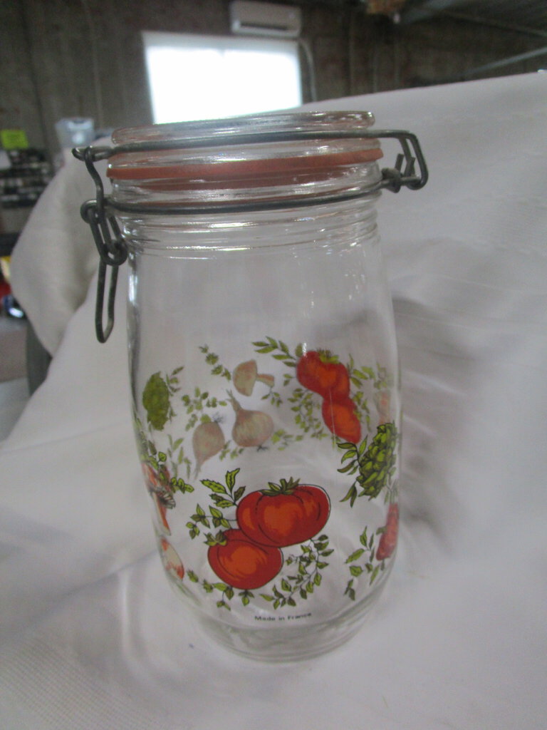Vintage Spice of Life France 1.5 Liter Clear Glass Kitchen Canister with Wire Bale Top