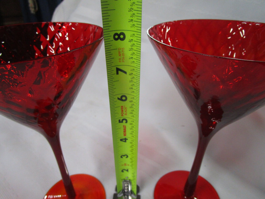 Vintage Empoli Red Diamond Quilted Martini Glasses Set of 2 – Standpipe  Antiques