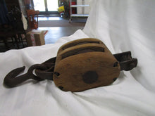 Load image into Gallery viewer, Farmhouse Rustic Wood and Metal Double Pulley
