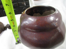 Load image into Gallery viewer, Steve Zawojski Artist Signed Medusa Art Pottery Short Vase
