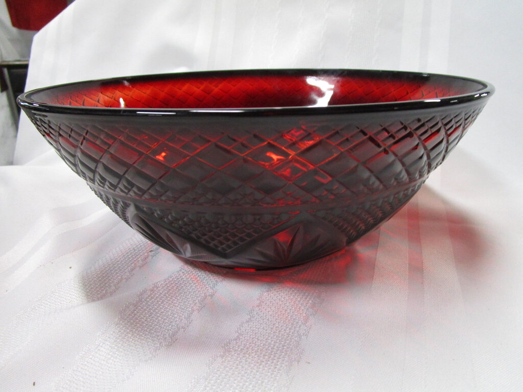 Vintage Cristal d'Arques France Ruby Red Diamond Pattern Serving Bowl