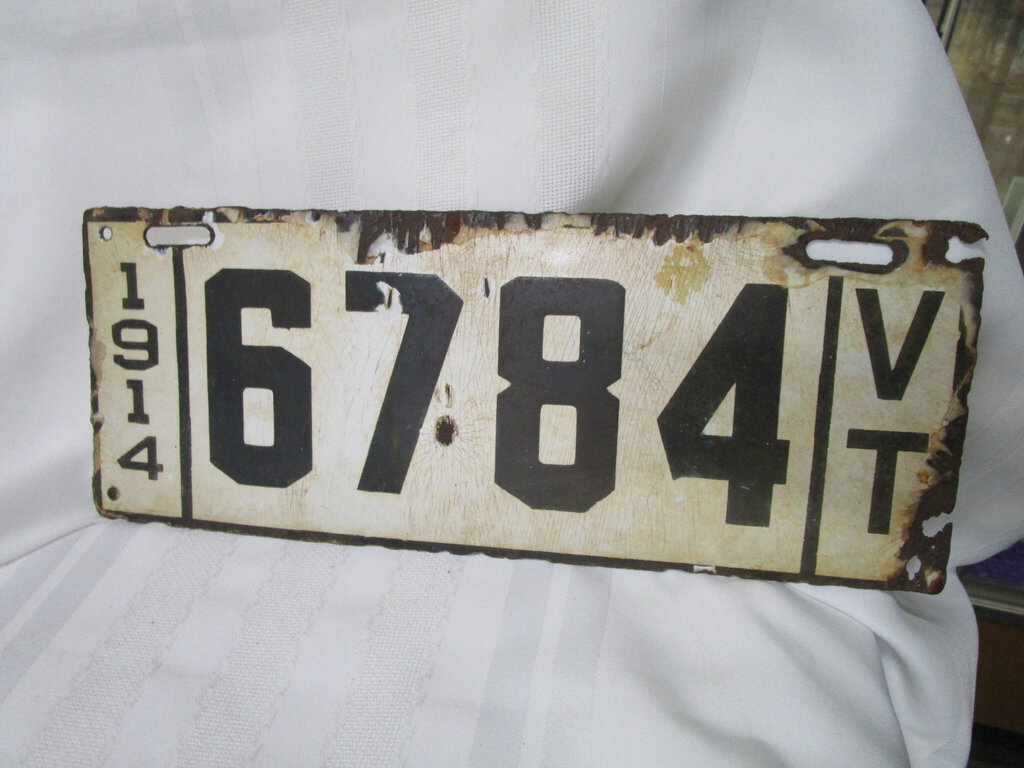 1914 Vermont 6784 Steel and Enamel Car Tag Automobile License Plate