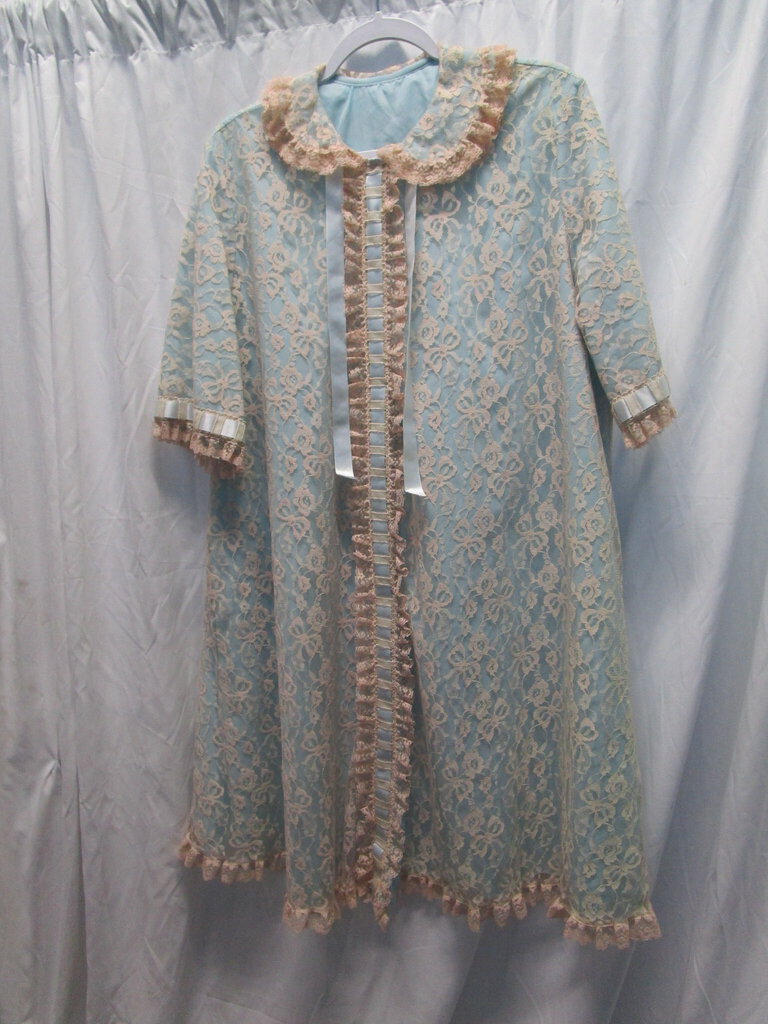 Vintage Odette Barsa Peignoir Lounge Day Gown Robe