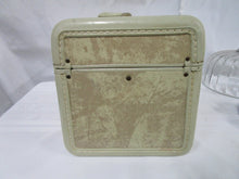 Load image into Gallery viewer, Vintage Samsonite Train Case Style 4512 Beige Marble Hard Body Case
