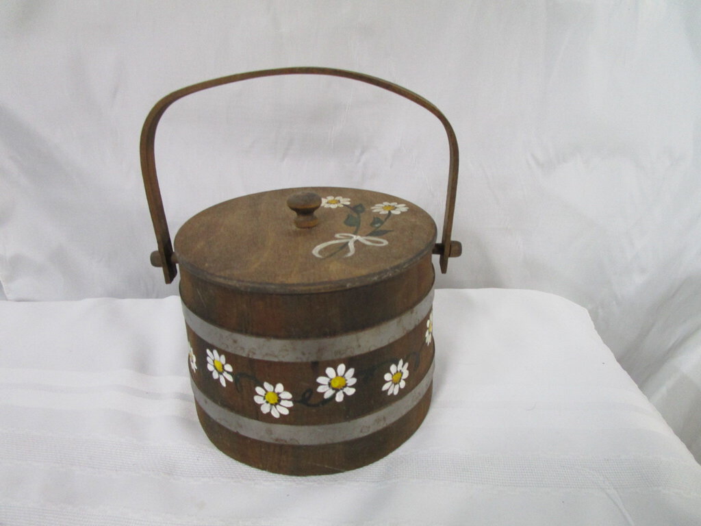 Vintage Basketville Handpainted Daisies Wood Firkin Basket