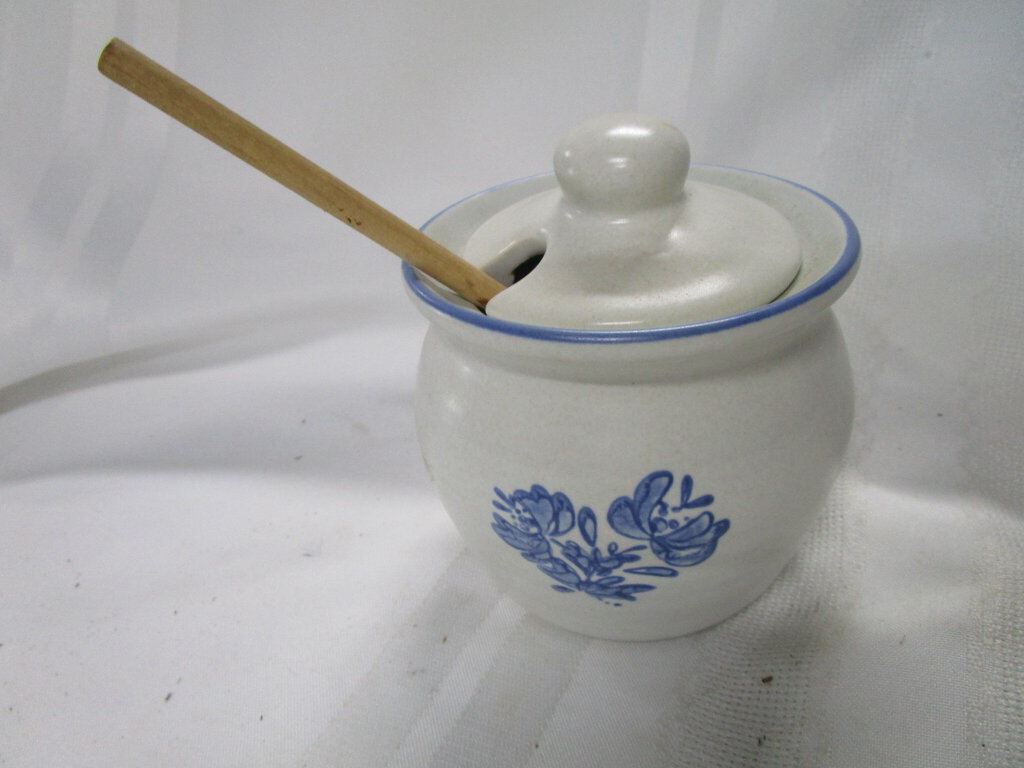Vintage Pfaltzgraff Stoneware Honey Jar with Wood Dipper