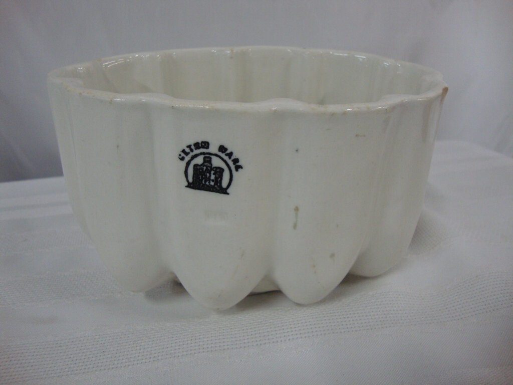 Antique Cetem Ware Creamware Jelly Baking Mold