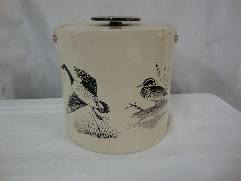 Vintage Kover Klad Products Vinyl Canadian Geese Ice Bucket with Lid