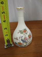 Load image into Gallery viewer, Vintage Wedgwood Kutani Crane China Bud Vase
