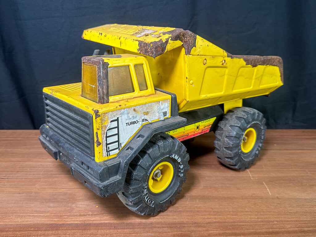 1980s Tonka Metal Dump Truck Toy