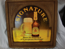 Load image into Gallery viewer, Vintage Stroh&#39;s Signature Beer Dissolving Illuminated Bar Beer Lighted Sign Faux Wood Frame
