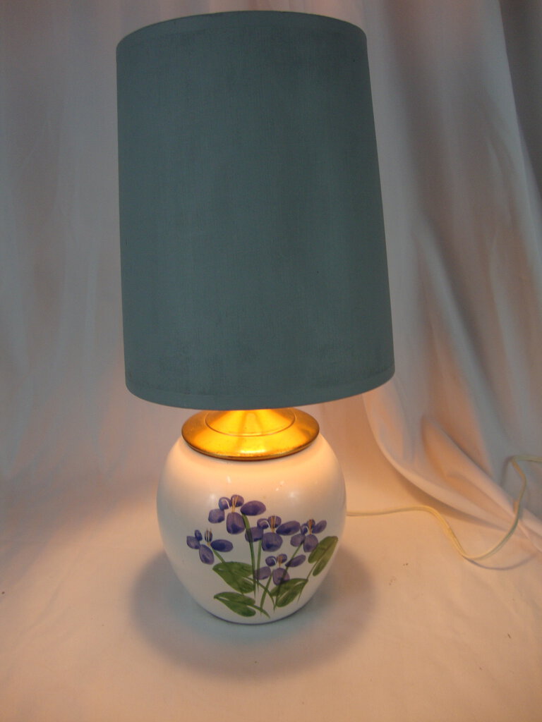 1993 Emerson Creek Pottery Violets Accent Lamp with Clip On Shade