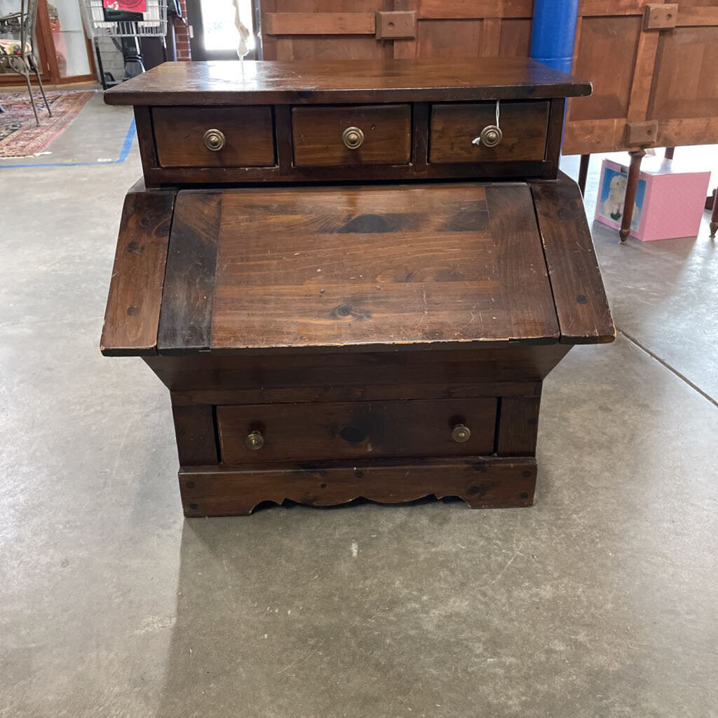 Cracker Bin, 4 Drawer, Bennington Furniture, Circa 1960's