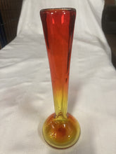 Load image into Gallery viewer, Vintage Rainbow Glass Co. Amberina Bud Vase
