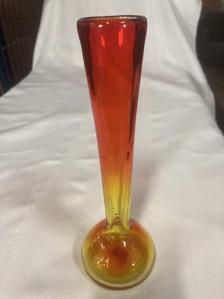 Vintage Rainbow Glass Co. Amberina Bud Vase