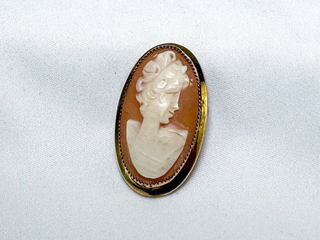Vintage Gold-Filled Cameo Shell Brooch