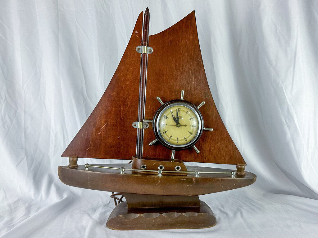 Vintage United Self Starting Ship Corded Mantle Clock