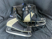 Load image into Gallery viewer, CCM Super Rapide 52 SL 2500 Men&#39;s Size 9 Ice Skates
